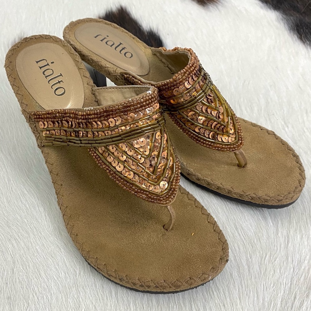 Rialto Tan Beaded Thong Sandals Size 6